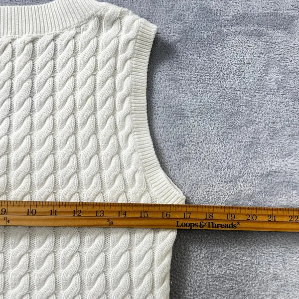 Abercrombie & Fitch Cable Knit Sweater Vest Women's Large White V-Neck Preppy - Image 5