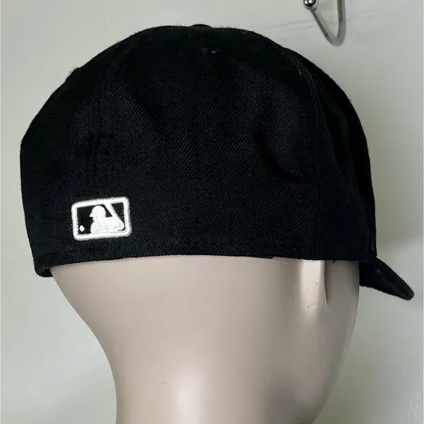 New Era Black  Colorado Rockies Hat - Image 14