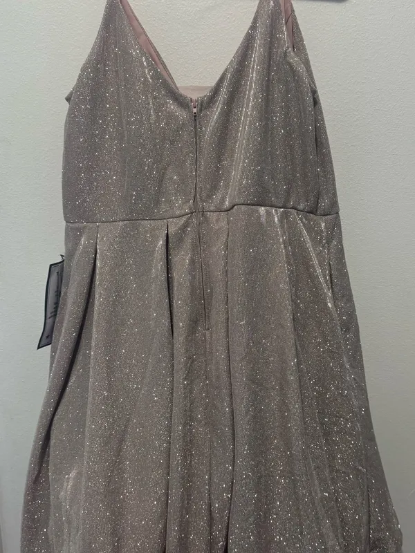 Macy's Sparkling Light Blush Spaghetti Strap Mini Dress Size 16W - Image 9