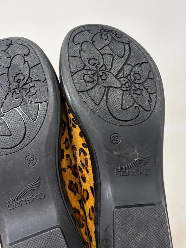 Dansko Olivia Calf Hair Leopard Loafer Size 39 or US 8.5/9 - Image 7