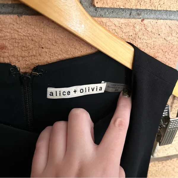 Alice + Olivia Dress Women’s M Black Yellow Dorma Colorblock Shift Mini Dress - Image 3