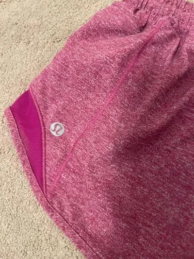 Lululemon Hotty Hot 2.5" - Image 3