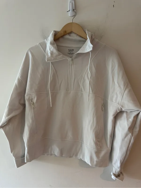 Old Navy White‎ Dynamic Fleece Pullover - Image 2
