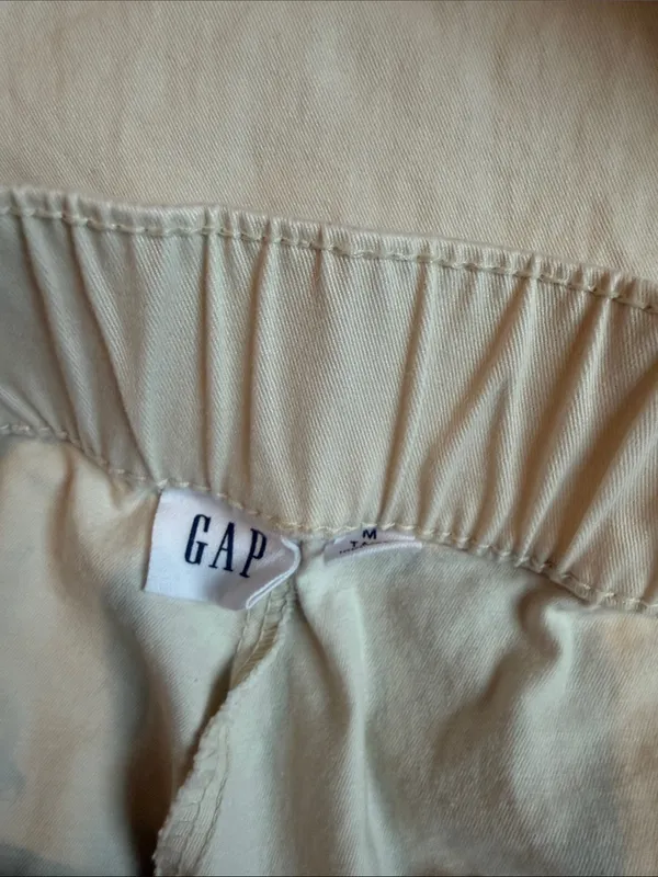 GAP khaki pants - Image 4