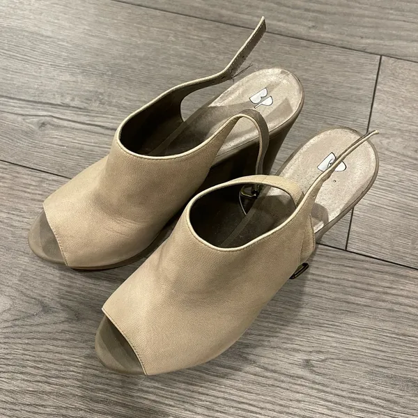 BP  heels - Image 2