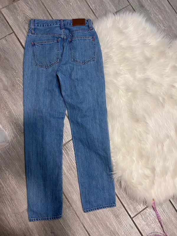 Madewell Straight-Leg Blue Denim Jeans - Image 5