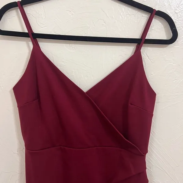 NWT Lulu’s All this Appeal burgundy bodycon midi dress size M - Image 3