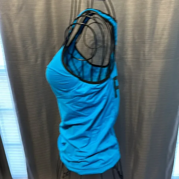 Pink Victoria’s secret’s yoga tank top​ - Image 7