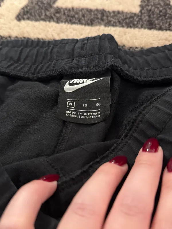 Nike Sweatpants - Image 4