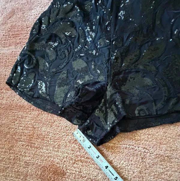 Show Me Your Mumu Black Sequin High Waist Shorts XS Party Evening - Image 4
