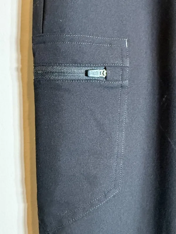 Figs Zamora Jogger Scrub Pant Womens Medium Black Medical Nurse Technical Health - Image 11