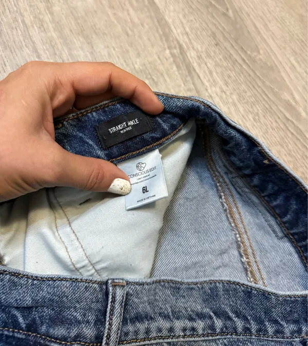 Express high rise straight ankle jeans - Image 7