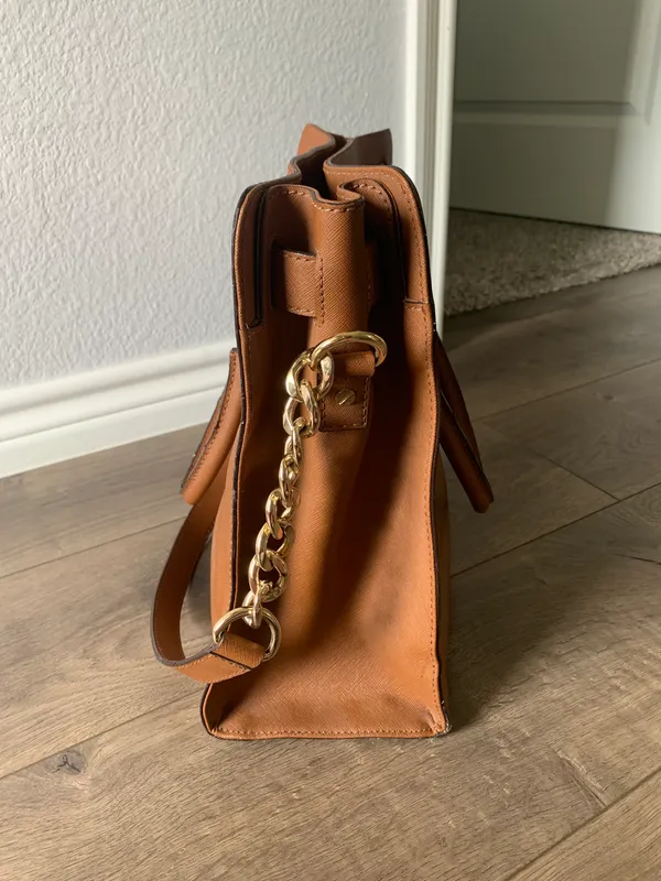 Michael Kors Hamilton Tote - Image 3