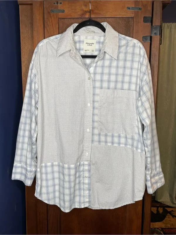 Abercrombie & Fitch Womens Oversized Button Down Shirt Medium Blue Plaid Preppy - Image 3