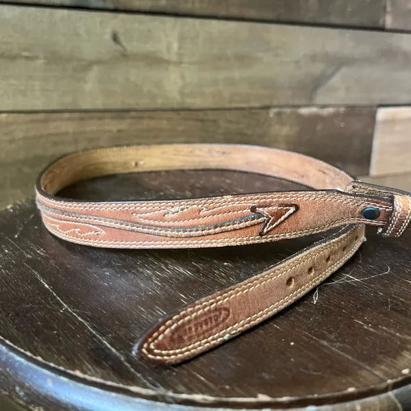 Vintage Jordache Genuine Leather Belt USA Made Arrow Stitch Brass Buckle 30 - Image 2