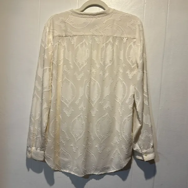 Loft ivory blouse size L - Image 5
