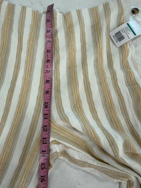High-Rise Striped Cropped Wide-Leg Pants in Beige capris - Image 9