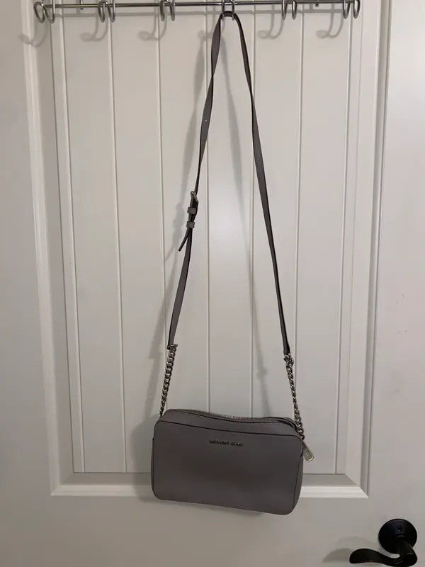 Michael Kors Grey Cross Body Bag - Image 2