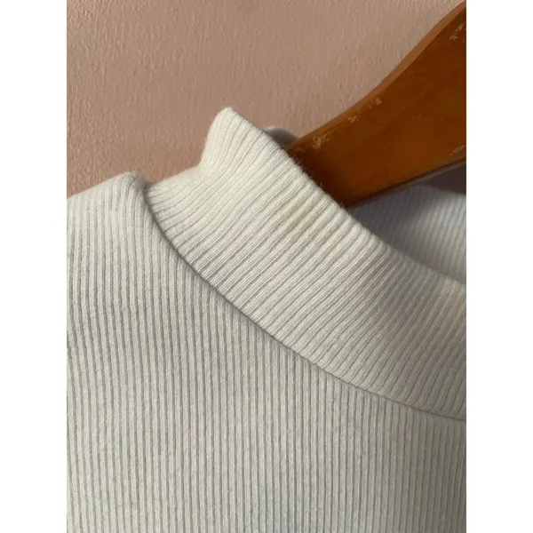 Supré White Mock Neck Crop Top Size S - Image 8