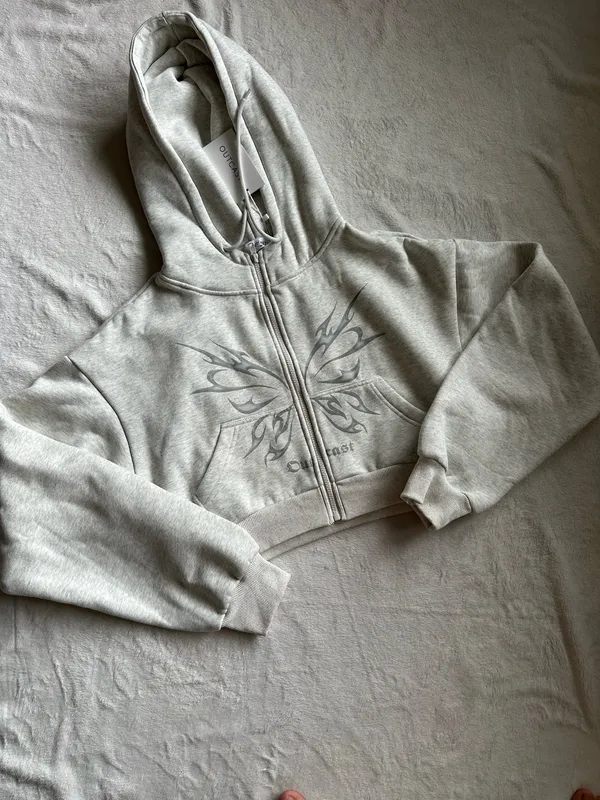 Outcast Clothing Nya Cropped Hoodie Grey - Image 4