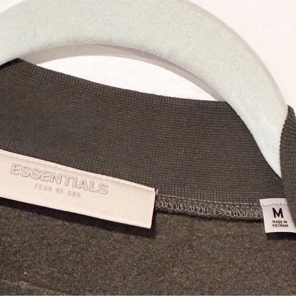 FEAR OF GOD‎ ESSENTIALS Grey PULLOVER V-NECK VEST Women’s Medium NEW - Image 4