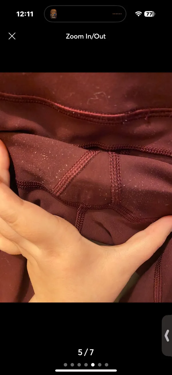 (10) Lululemon leggings - Image 6