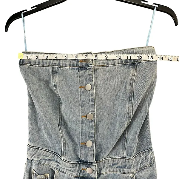The Post Strapless Denim Jumpsuit S Light Wash Button Front Wide Leg‎ Y2K - Image 5