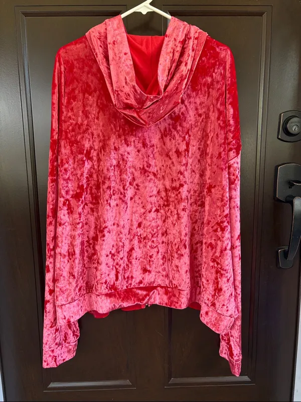 NWT Fabletics Crushed Velour Zip Front Hoodie Strawberry Size 4X - Image 8