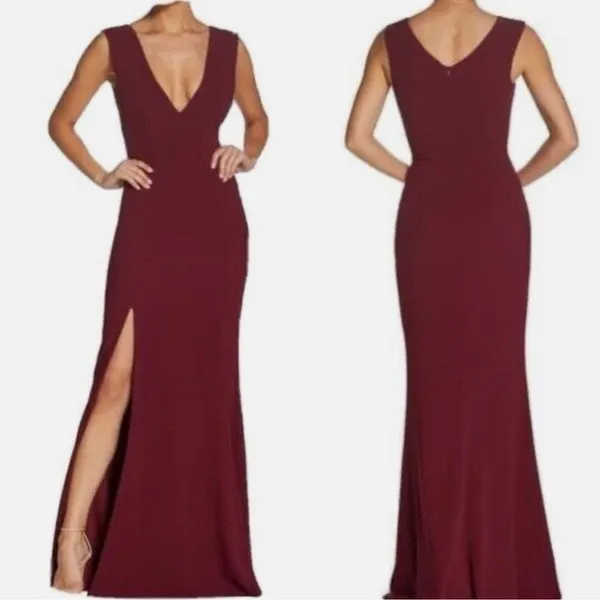 NWOT Dress the population Sandra Plunge Crepe Trumpet Gown Burgundy sz S - Image 3