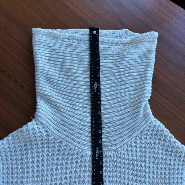 Nine West Vintage America Cream Waffle Knit Cowl Neck‎ Sweater Petite Large - Image 15