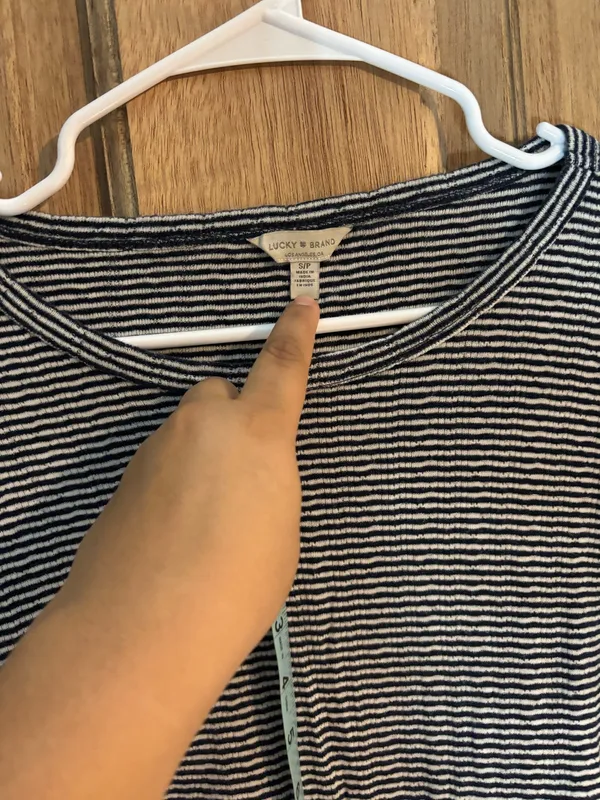 Lucky brand women Striped Long Sleeve Top size s - Image 4