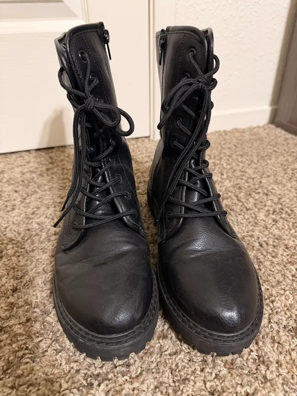 Lace up boots Black Size 8.5 - Image 2