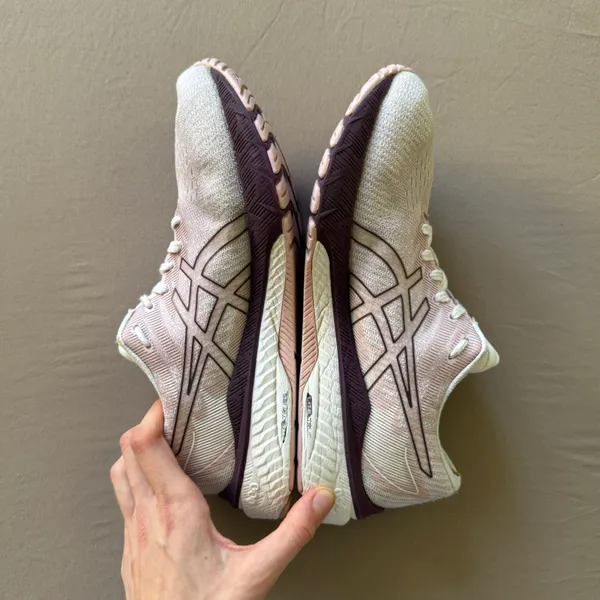 ASICS GT-2000 10 Sneakers - Image 7