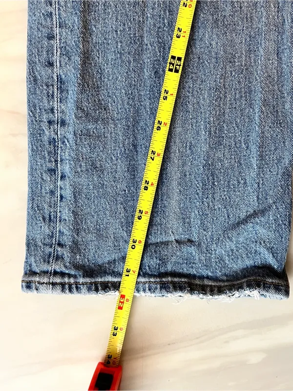 Abercrombie & Fitch 90s Relaxed Jeans Womens 27/4S High Rise Light Wash - Image 5