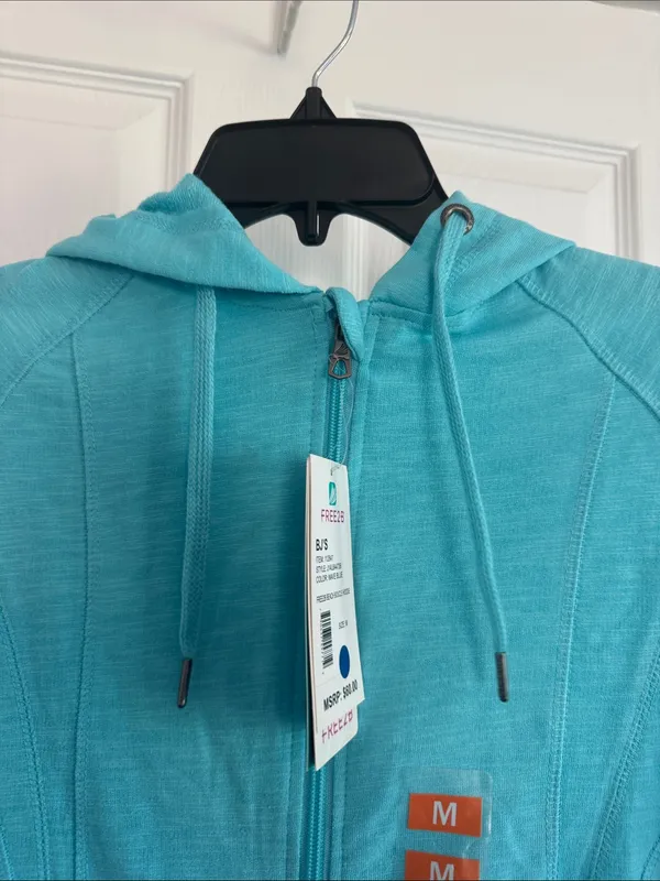 Free2B Lightweight Active Women's Sweatshirt-Beach Boucle Hoodie in Wave Blue - Image 7