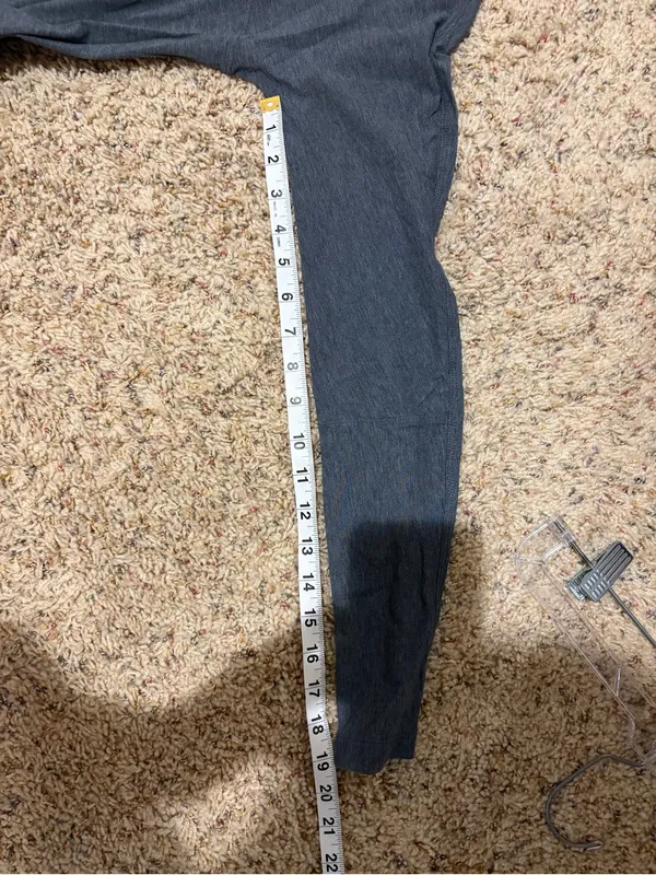 Lululemon Acadia Long Sleeve Heathered Pitch Grey Athletic Active Top Shirt - Image 11
