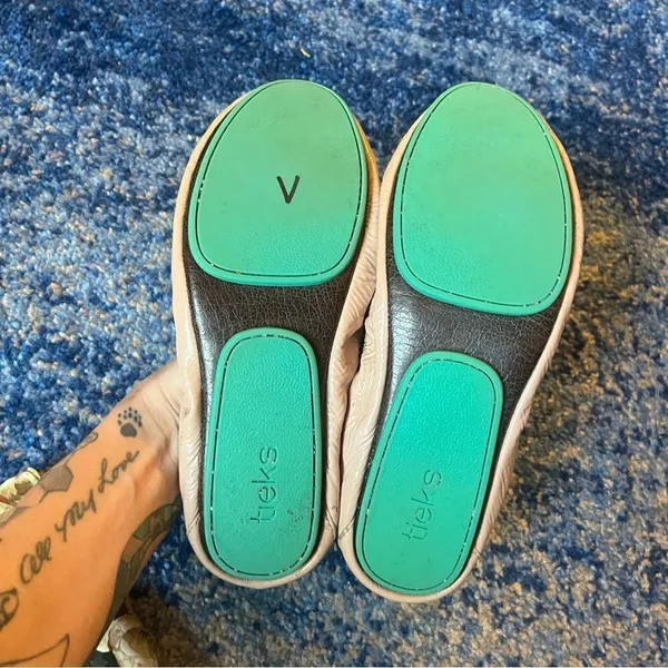 Tieks Biscotti Tan Patent Flats - Image 8