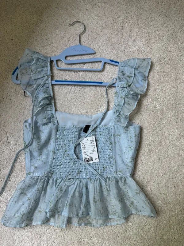 H&M floral Top - Image 2