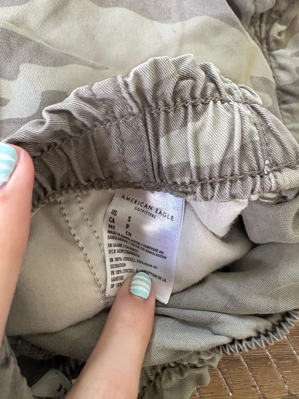 American Eagle Shorts - Image 3