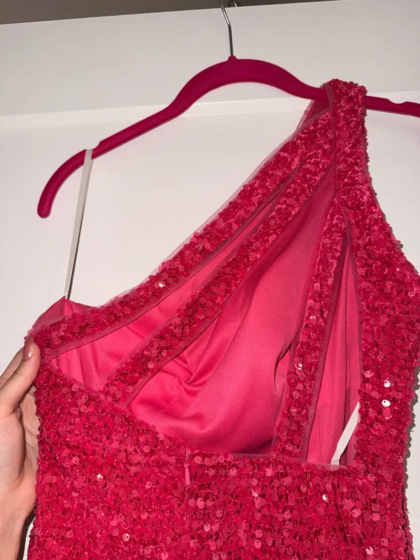 Berlin Nova hot pink sequin asymmetrical Homecoming Dress - Image 4