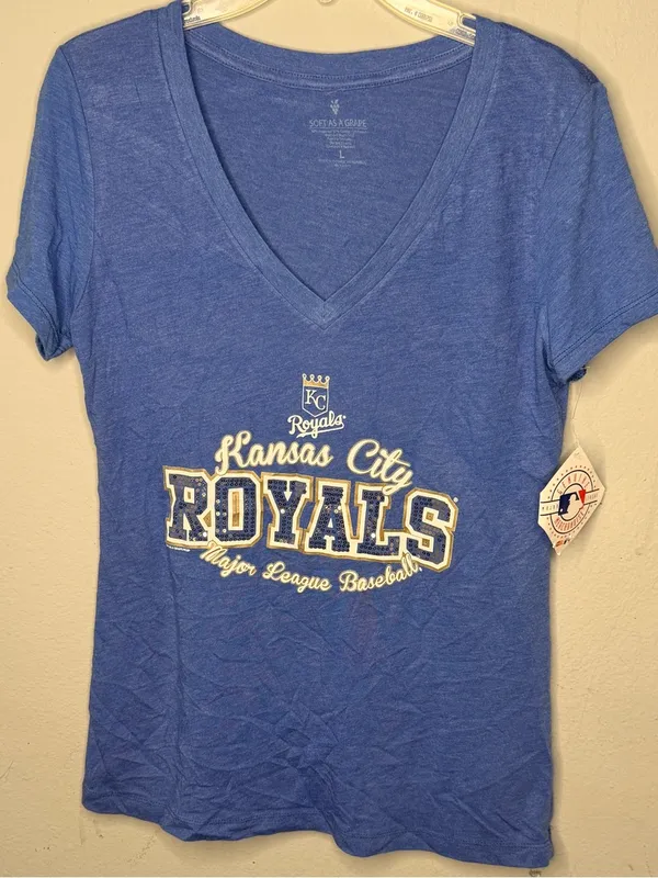 Soft As A Grape Kansas City Royals T-Shirt nwt - Image 6