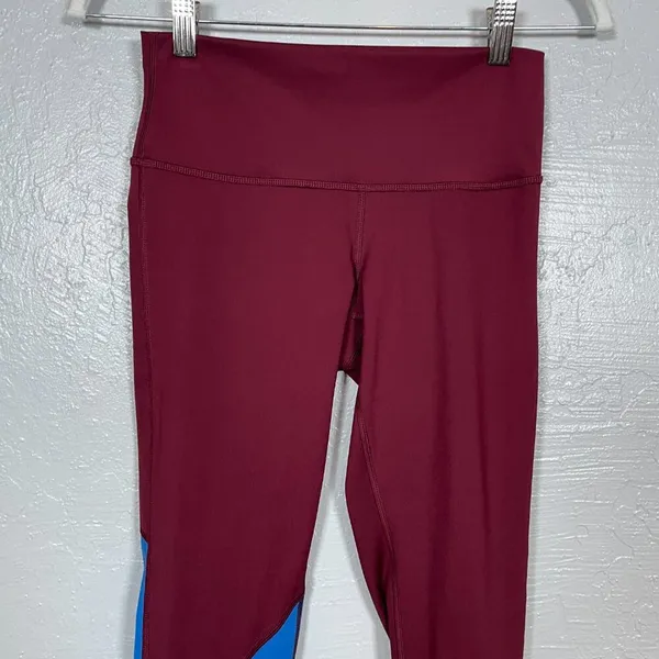 Cotopaxi Women S Maroon Orange Blue Mariposa Colorblock Leggings Athleisure - Image 3