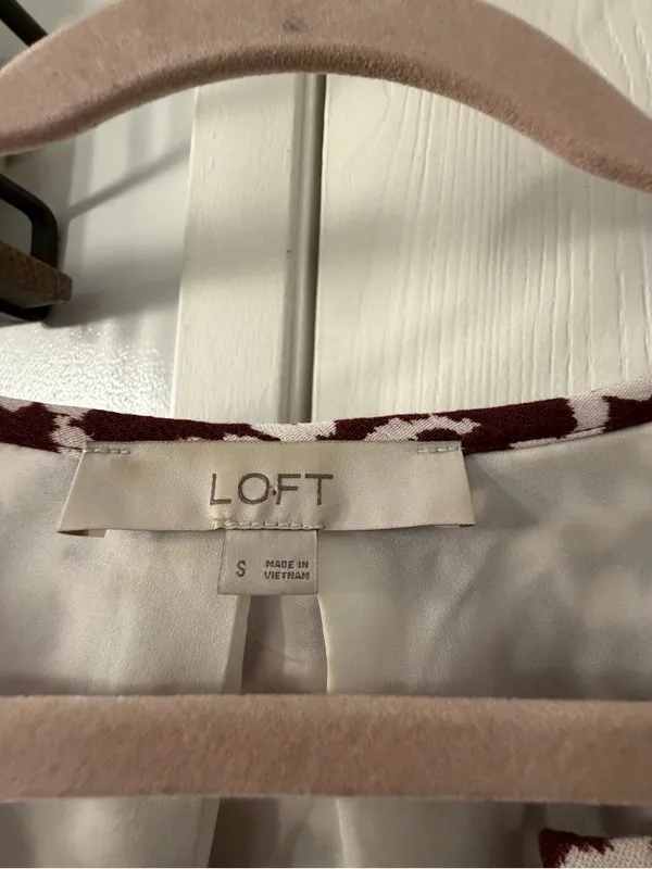 LOFT Burgundy and White Patterned Wrap-Style Dress - Image 3