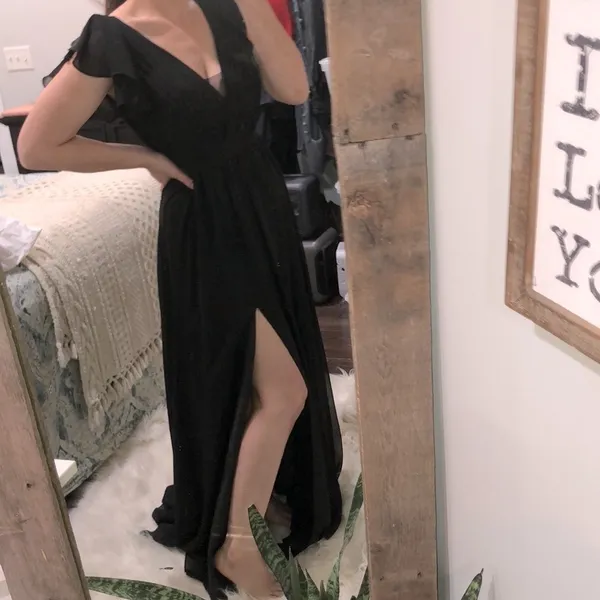 Azazie black formal maxi dress size 4 - Image 2