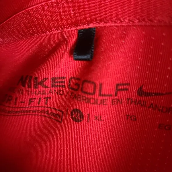 Nike Birdie Half-Zip 2.0 Womens‎ Golf Top Size X-Large Red Pullover Quarter Zip - Image 2