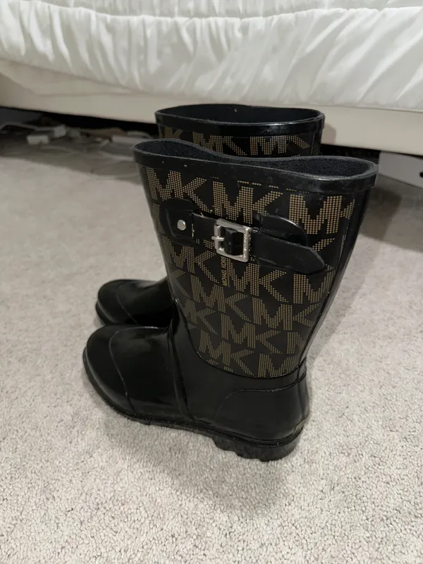 Michael Kors Rain Boots - Image 4