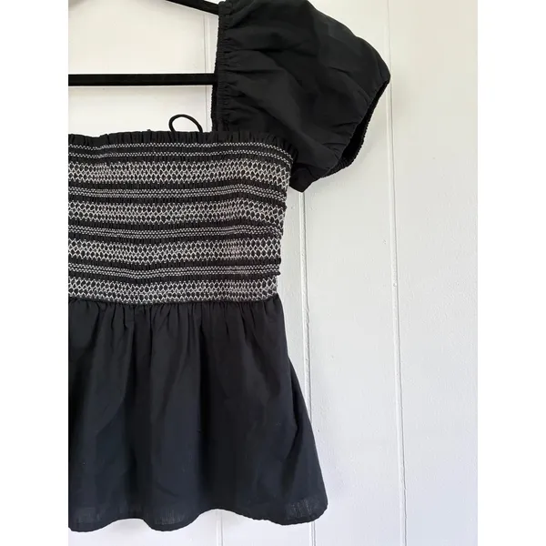 NWT Abercrombie & Fitch‎ Convertible Sleeve Smocked Black Smocked Puff Sleeve L - Image 4