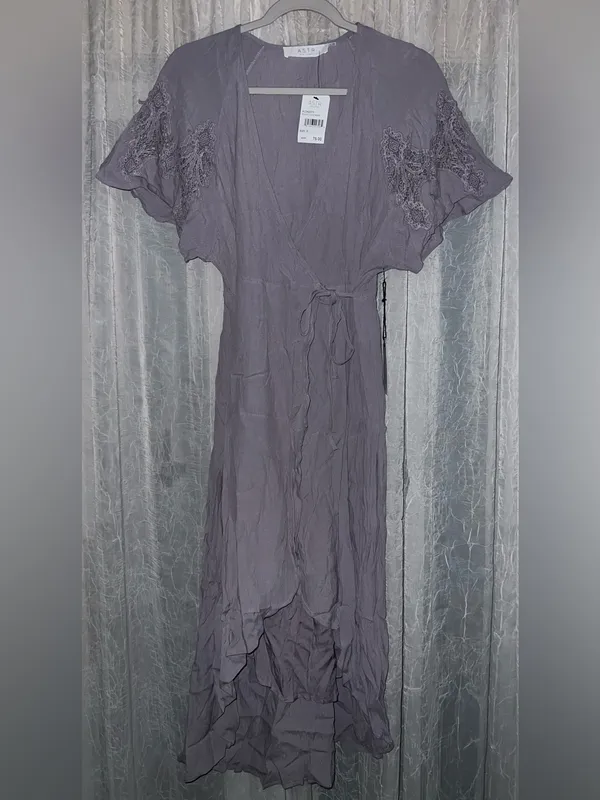 NWT Women's Size Small Astr the Label Lavender Flutter Sleeve Crochet Wrap Dress - Image 3