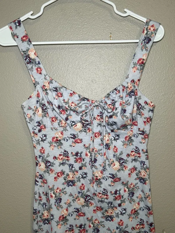 Reformation Nevada Blue Floral Print Ruffle Hem Mini Dress Women’s Size Small - Image 3
