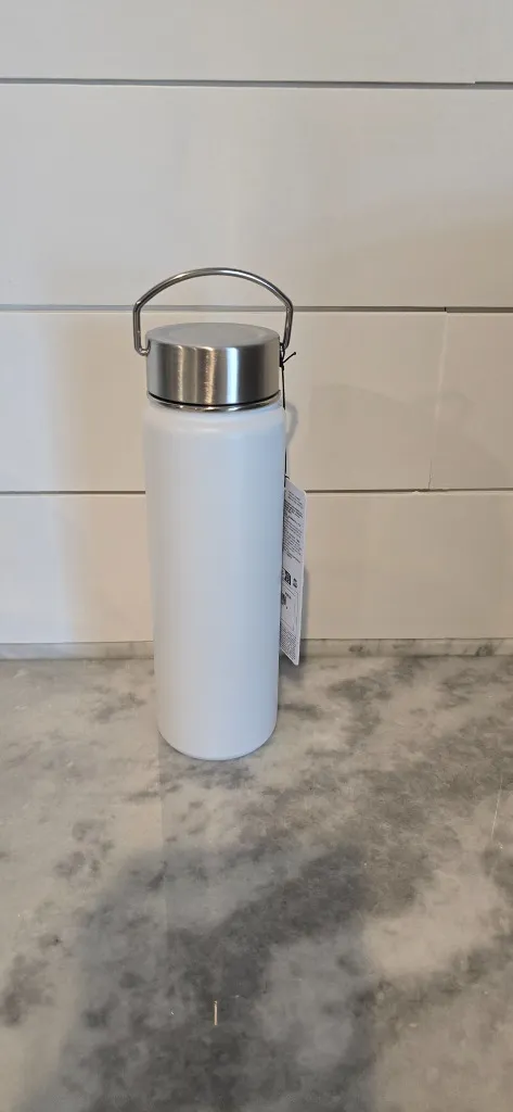 Alo Yoga White Water Bottle - Image 4